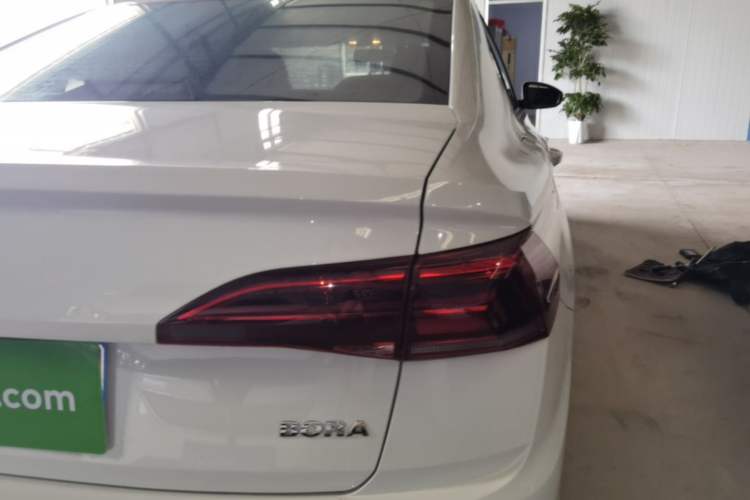 Used Volkswagen Bora 2019 Revised Version 1.5L Manual Fashion Edition China VI Standard

