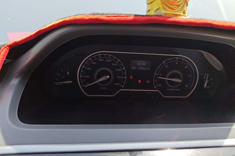 Used SAIC MAXUS Xintu V80 
