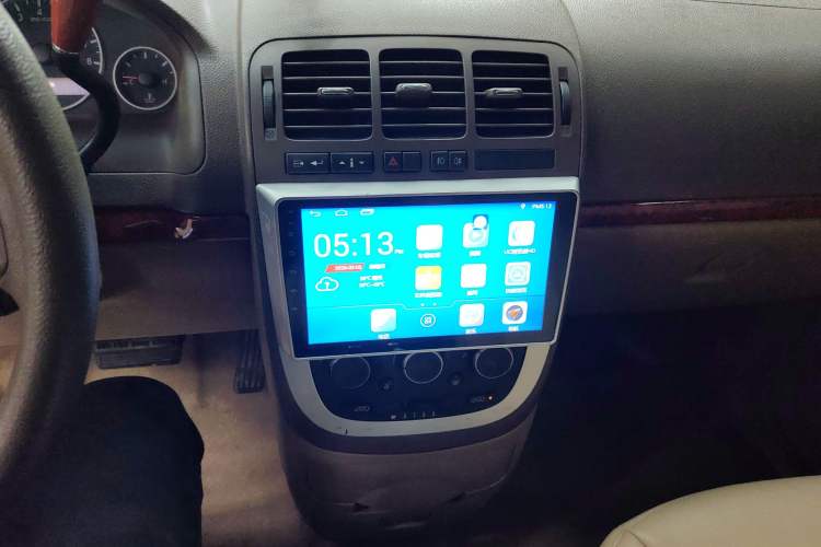 Used Buick GL8 2011 2.4L CT Comfort Edition
