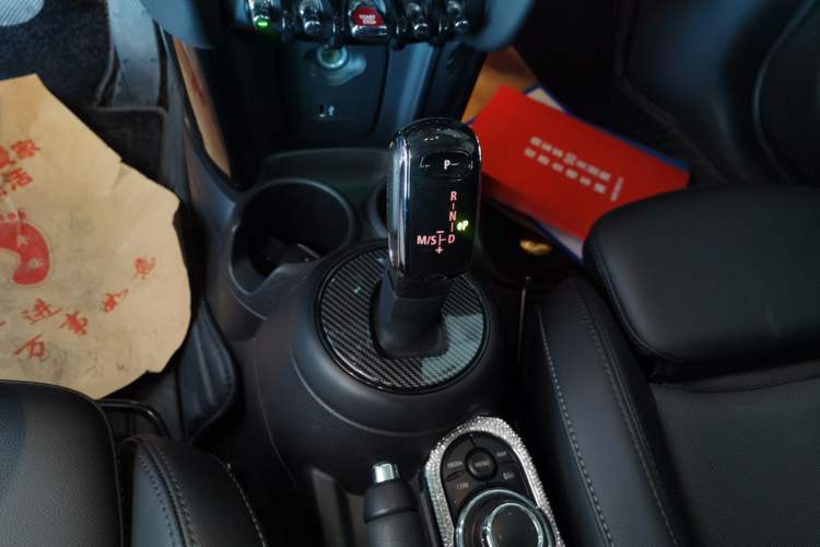 Used MINI MINI 2022 1.5T COOPER Classic Edition Five-Door Version