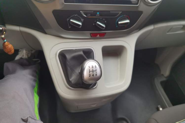 Used JAC Refine M3 2022 PLUS IKEA Edition 1.8L Comfort Version
