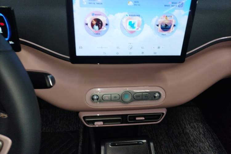 Used BYD Seagull 2025 Model Smart Drive Version 405km Free-Spirited Version Audio And AC Panel