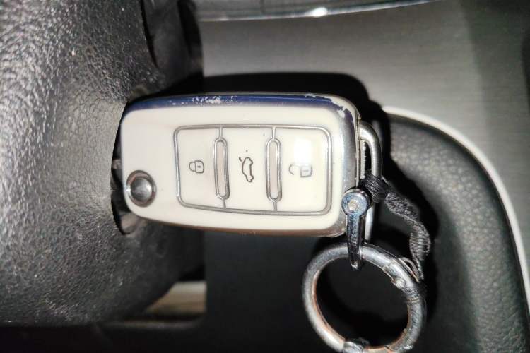 Used Volkswagen Lavida 2013 Revised Version 1.4 TSI DSG Comfort Edition