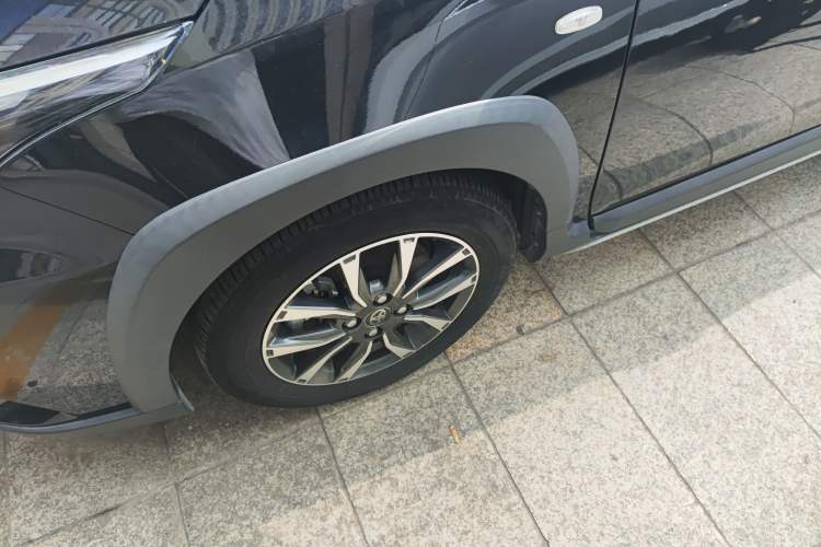 Used Toyota YARiS L Zhi Xuan 2022 X-Trail 1.5L CVT Luxury PLUS Edition