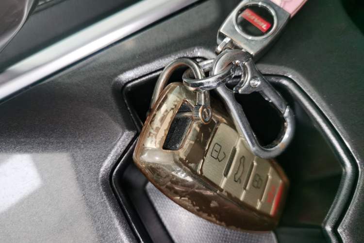 Used Haval H6 2021 Sport Edition 1.5T Automatic Elite Smart Connectivity Model with Hexagonal Grille
