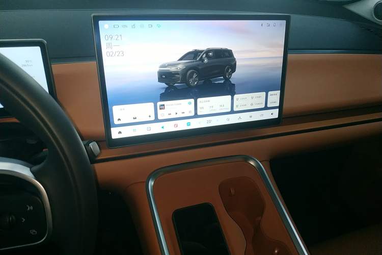 Used Leapmotor C16 2026 Extended-Range 280 LiDAR Zhizun Edition 6 Seats