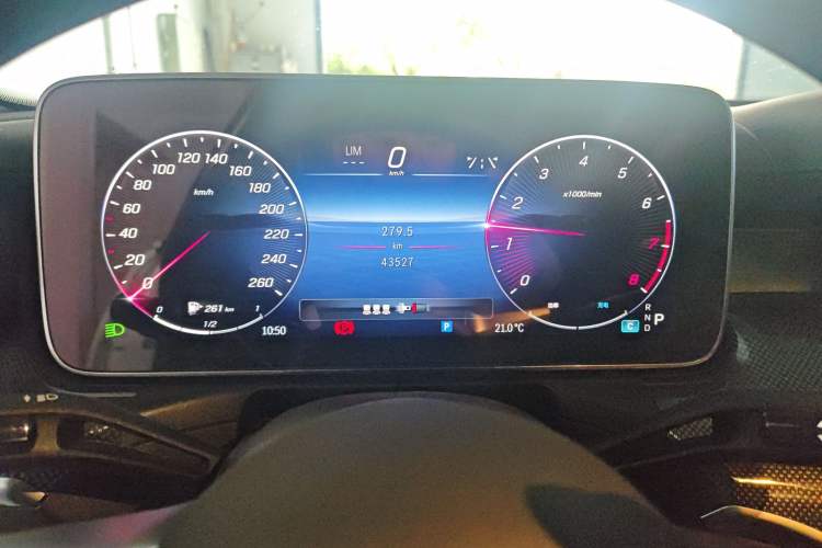 Used Mercedes-Benz C-Class 2023 Restyled C 260 L Sport Edition Instrument Cluster