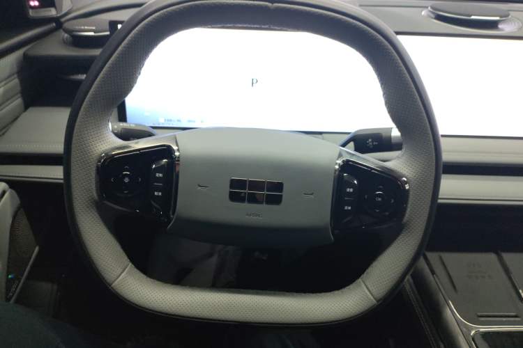 Used Geely Galaxy E8 2025 700 km Long-Range Intelligent Driving Version