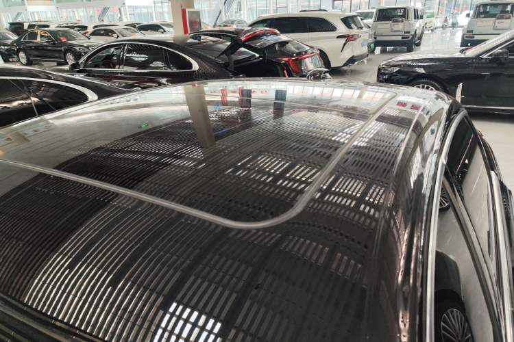 Used Hongqi H9 2022 2.0T Smart Connect Flagship Edition
