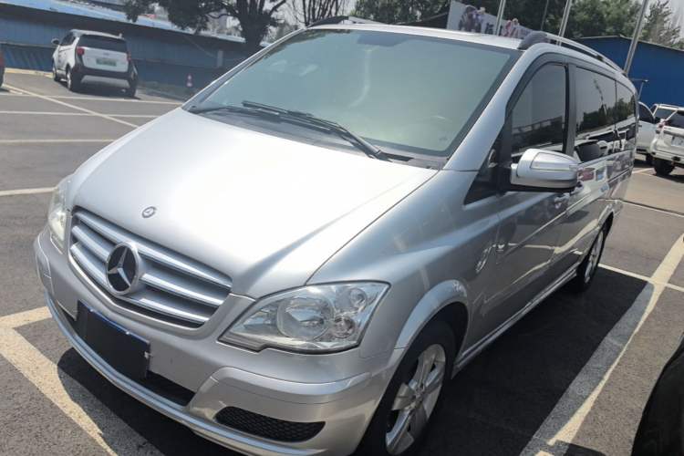 Used Mercedes-Benz Viano 2013 3.0L Comfort Edition