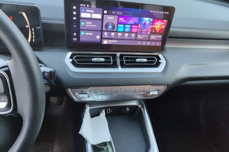 Used Haval H5 2023 2.0T Automatic All-Wheel Drive LinkedIn Gasoline
