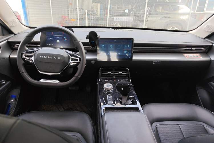 Used Wuling E5 2024 410 km Standard Version