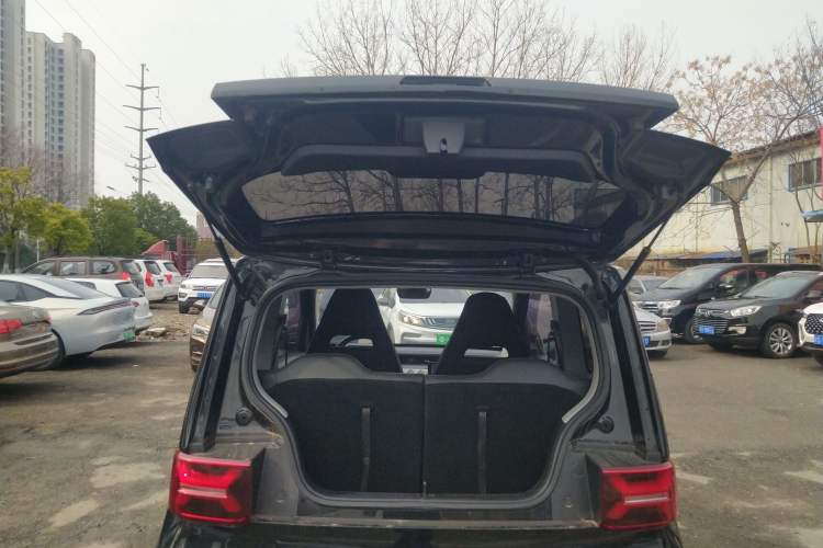 Used Wuling Hongguang MINIEV 2022 GAMEBOY 200km Gaming Edition with Lithium Iron Phosphate