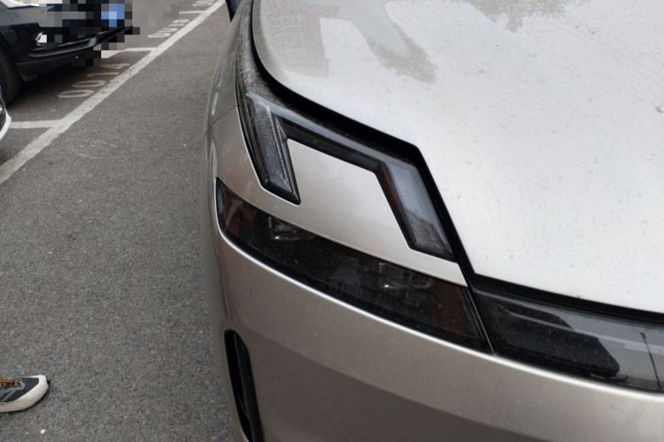 Used Lynk & Co 08 EM-P 2023 245km Ultra-Long Range Halo Right Front Headlight