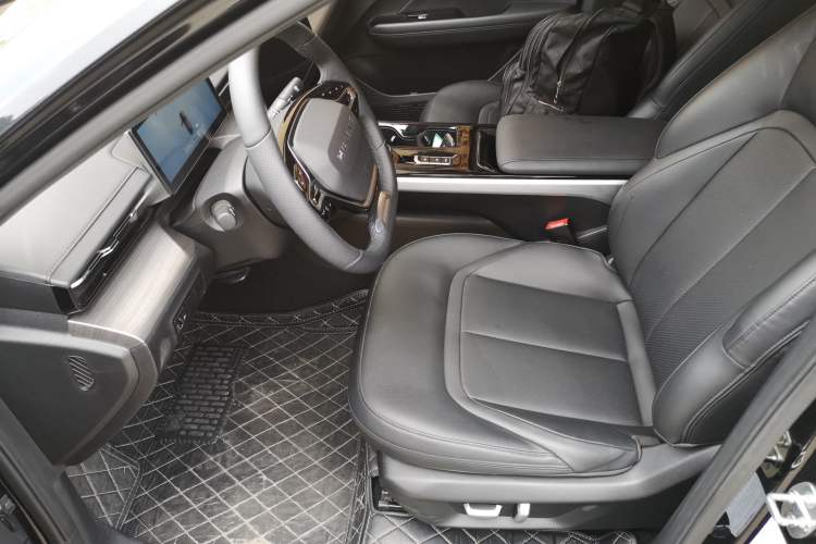 Used Wuling Xingguang 2024 Co-Creation Edition 510 Advanced Model