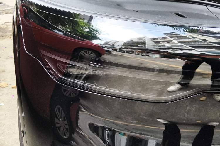 Used Zeekr 7X 2025 100 kWh Long-Range Rear-Wheel Drive with Intelligent Driving Features