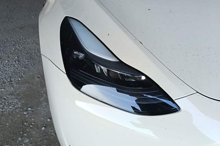 Used Tesla Model Y 2022 Revised Version Rear-Wheel Drive Right Front Headlight