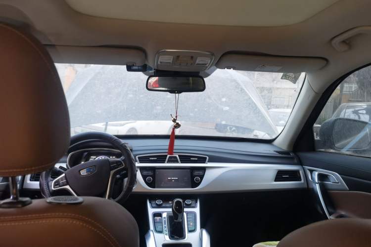 Used Geely Auto Emgrand X7 Sport 2016 1.8TD Automatic ZhiZun Version