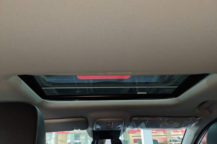 Used GAC Trumpchi M6 2023 PRO 270T DCT Luxury Edition Headliner