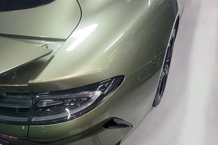 Used Xiaomi Auto SU7 2024 Four-Wheel Drive Ultra-Long Range Advanced Intelligent Driving Max Edition