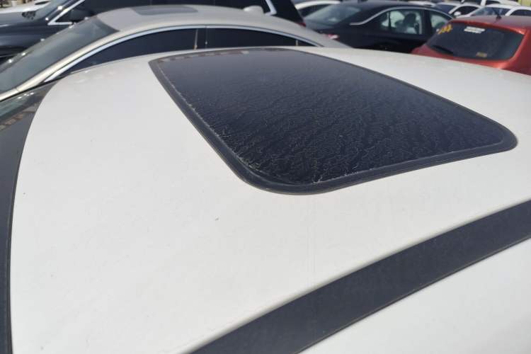 Used Ford Focus 2017 Sedan 1.6L Automatic Fashion Edition Smart Drive Version Roof