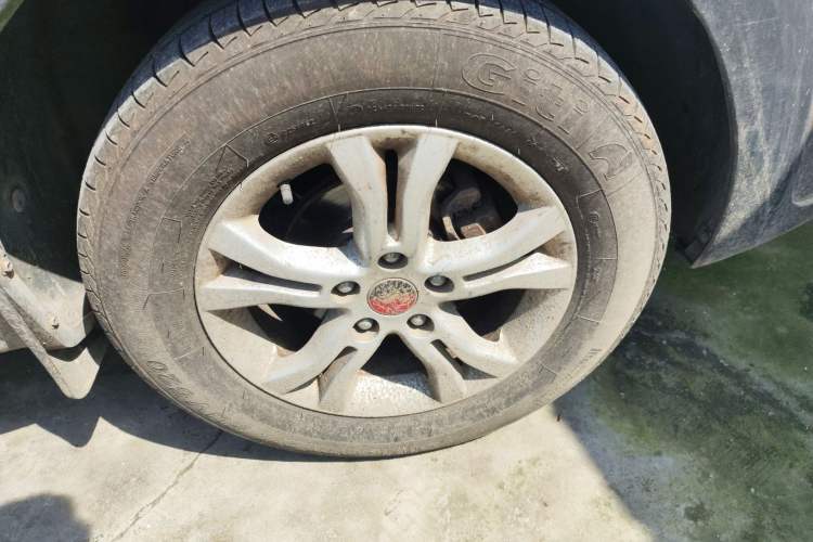 Used FORTHING Joyear X3 2014 1.5L Luxury Model Right Front Wheel Hub