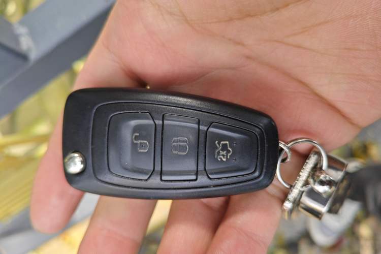 Used Ford Focus 2015 Sedan 1.6L Automatic Trend Model Vehicle Key