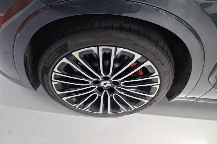 Used Nio ES8 2026 Model 6-seat Executive Signature Edition Exterior 4