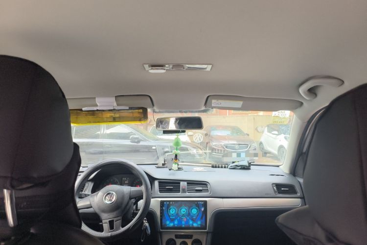 Used Volkswagen Lavida 2013 Revised Classic 1.6L Automatic Fashion Edition
