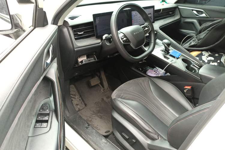 Used Roewe D5X DMH 2024 135 Tech Edition Driver Seat