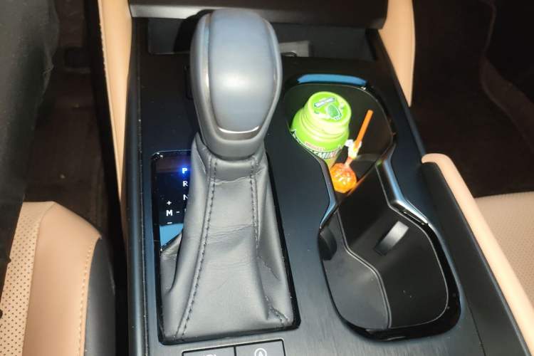 Used Lexus ES 2025 200 Premium Edition
