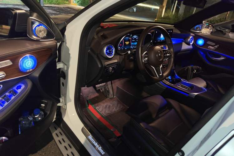 Used Mercedes-Benz GLC 2021 GLC 300 L 4MATIC Dynamic Model