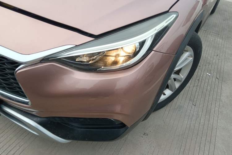 Used Infiniti QX30 2017 1.6T Two-Wheel Drive Fashion Edition