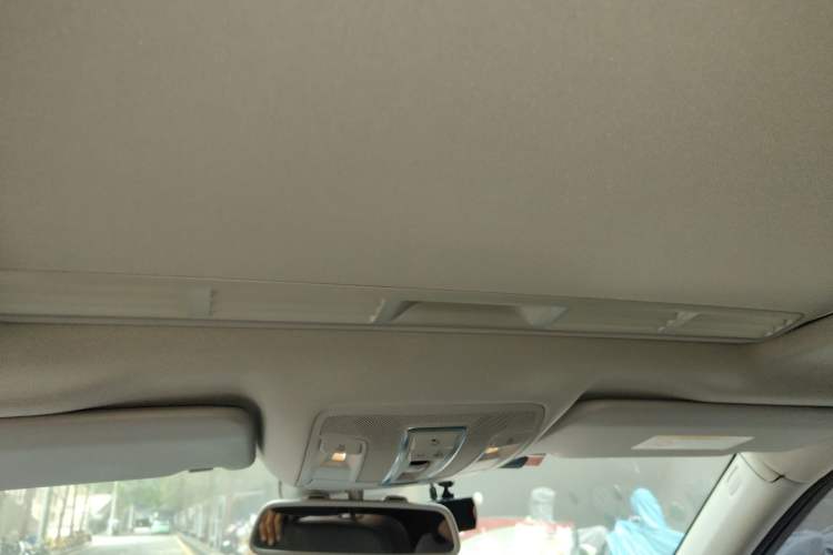 Used Mercedes-Benz M-Class 2015 ML 320 4MATIC Headliner