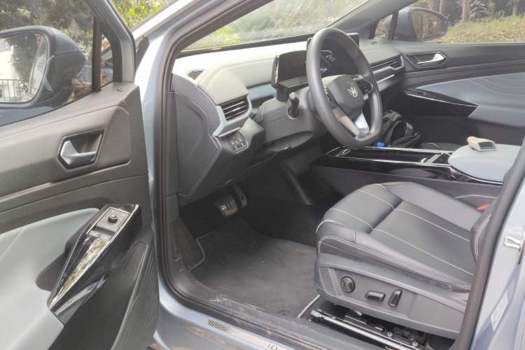 Used Volkswagen ID.4 X 2021 Pure Edition