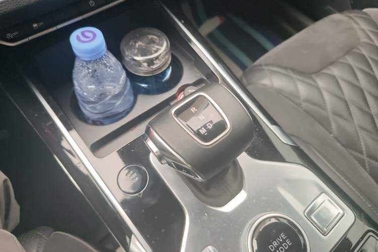 Used Hongqi HS5 2019 2.0T Smart Connect Flagship All-Wheel-Drive Version

