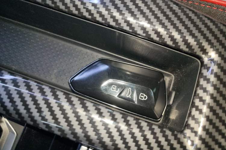 Used Volkswagen Lamando 2022 Lavida L 280TSI DSG Cool & Spicy Edition
