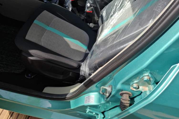 Used JMEV Xiao Qilin 2024 201km Comfort Version Left Front Seat