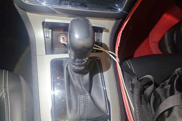 Used Roewe RX5 New Energy 2019 eRX5 50T Internet-Enhanced Flagship Edition Gear Lever