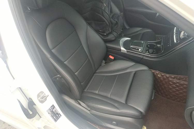 Used Mercedes-Benz C-Class 2021 C 200 L Fashion Edition Sport Version Right Front Seat