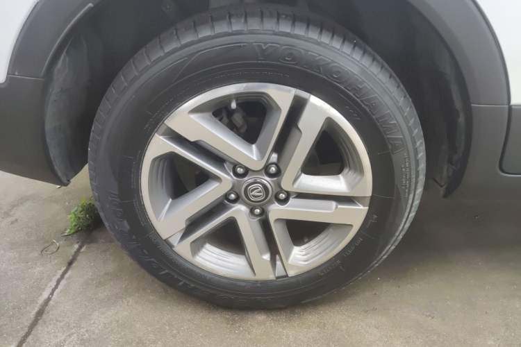 Used Changan CS55 2017 1.5T Manual Colorful Edition
