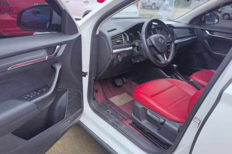 Used Skoda Kamiq 2018 1.5L Automatic Comfort Edition China VI Standard