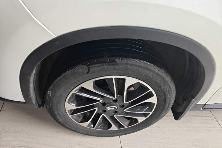 Used GAC Trumpchi GS4 2015 200T Manual Luxury Edition Left Front Wheel Hub