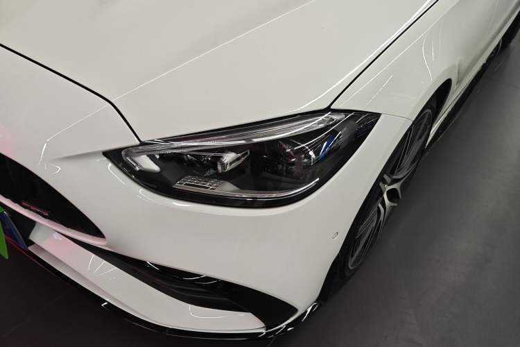 Used Mercedes-Benz C-Class AMG 2023 AMG C 43 4MATIC Estate Special Edition Left Front Headlight