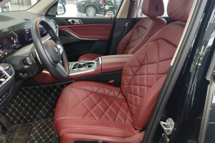 Used BMW X5 2023 xDrive 30Li Luxury M Sport Night Edition Package