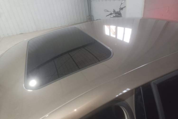 Used Volkswagen Sagitar 2017 230TSI Automatic Luxury Edition
