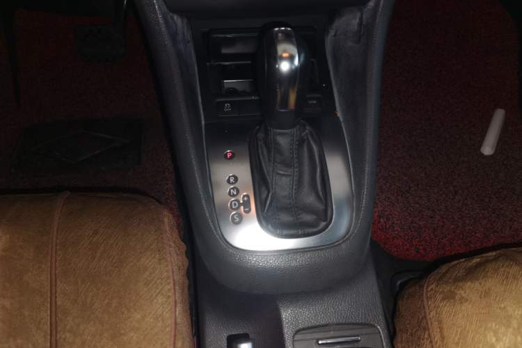 Used Volkswagen Golf 2011 1.6L Automatic Comfort Model