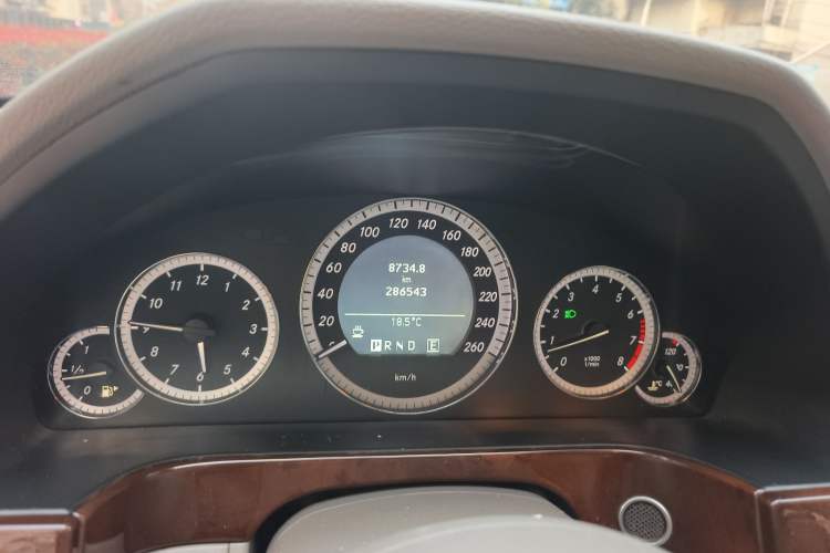 Used Mercedes-Benz E-Class 2011 E 200 L CGI Elegant Model
