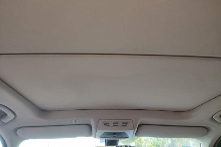 Used BMW X3 2013 Facelifted xDrive20i Luxury Edition Headliner