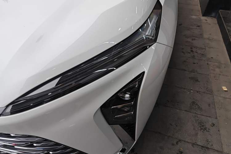 Used Buick GL8 2025 Lu Zun Smart Enjoyment Edition Left Front Headlight